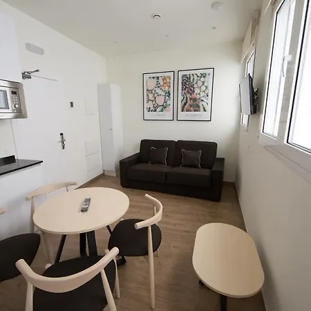 Apartamentos Centro Jardines Madrid Exterior foto