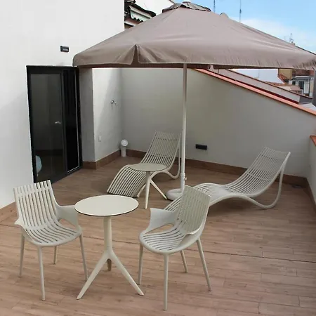 Apartamentos Centro Jardines Madrid Exterior foto